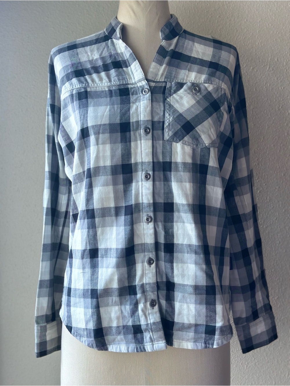 Patagonia Double Weave Organic Cotton Plaid Flannel Shirt V-Neck 0